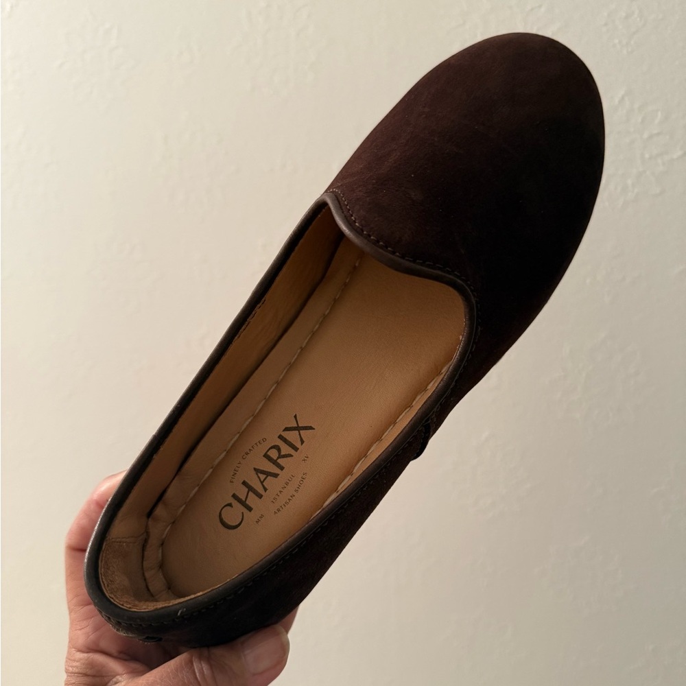 EUC CHARIX brown suede slip on Shoes sz 38